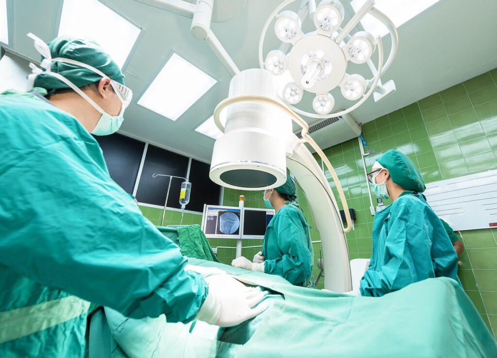 整形外科で骨折手術助手の高日給はどのくらい？