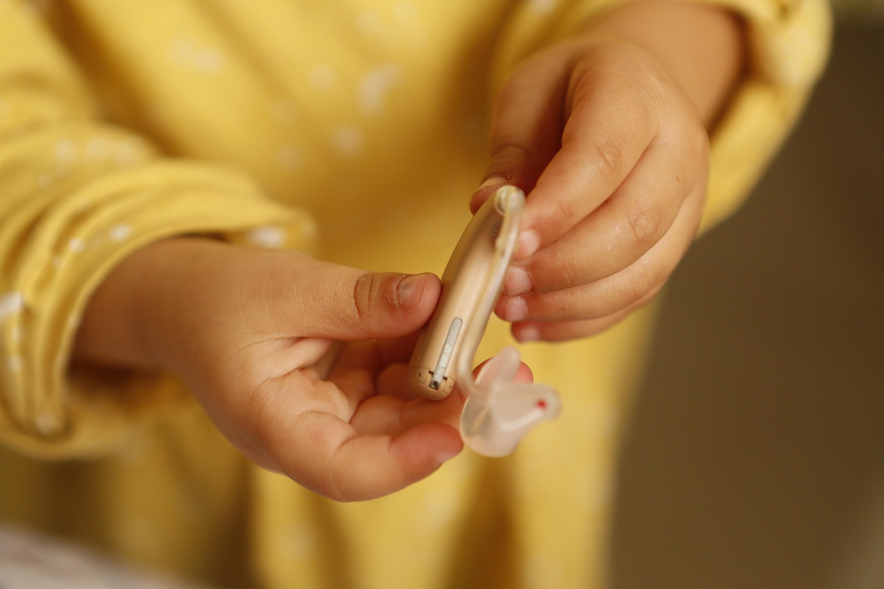 耳鼻科外来で高日給の補聴器専門職はどのような仕事をするのか？