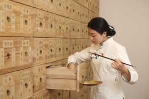 医師バイトで消化器内科の内視鏡ありの日当高い職場はどこ？